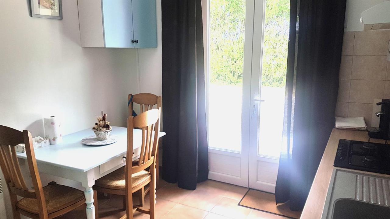 Maison Calme Et Paisible La Faye  Экстерьер фото